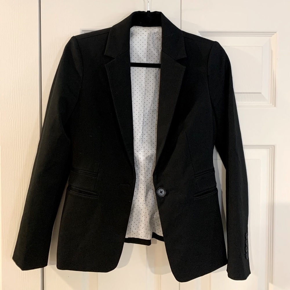 Express black blazer size 2 Like New